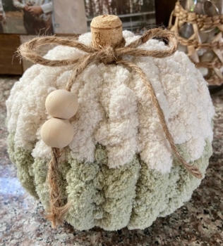 Chunky Hand Knit Pumpkins (2/3)Colors pair perfectly with your cozy knit blanket