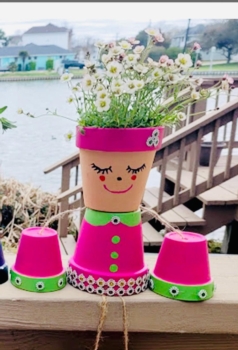 Kids lunch and craft with MomMake your own planter person