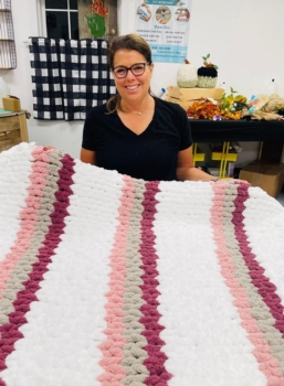 Cozy Chunky Knit Blanket