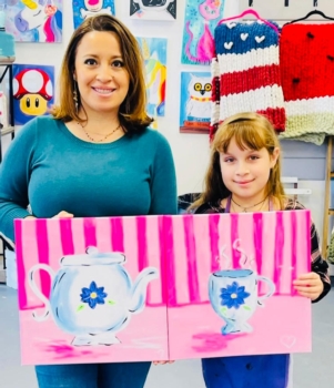 Evening out with MomMommy & Me Dual Canvas Painting